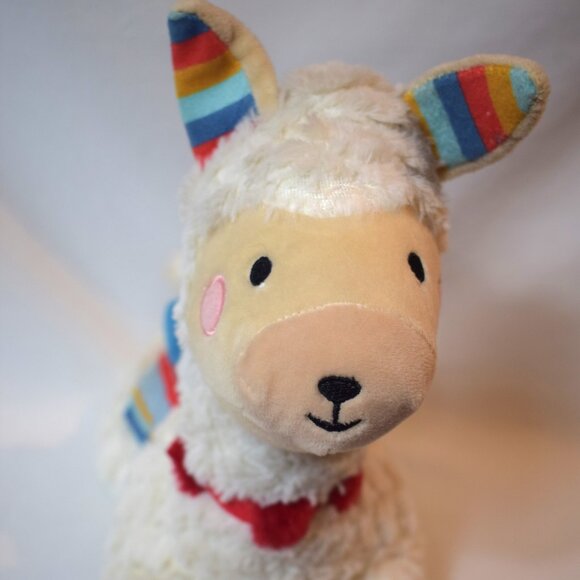 2019 FAO Schwarz 11 inch  Llama Alpaca Plush with Rainbow Blanket - Picture 1 of 6